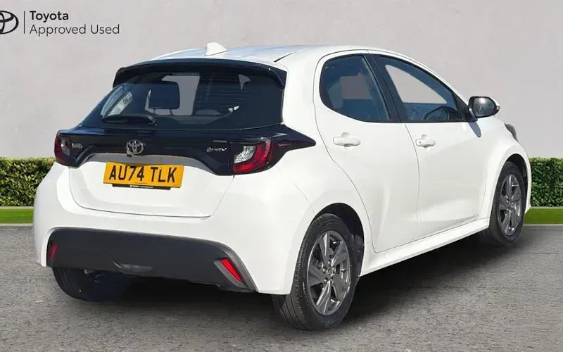 Used Toyota Yaris 116 HP (85 kW) 2026 Hatchback