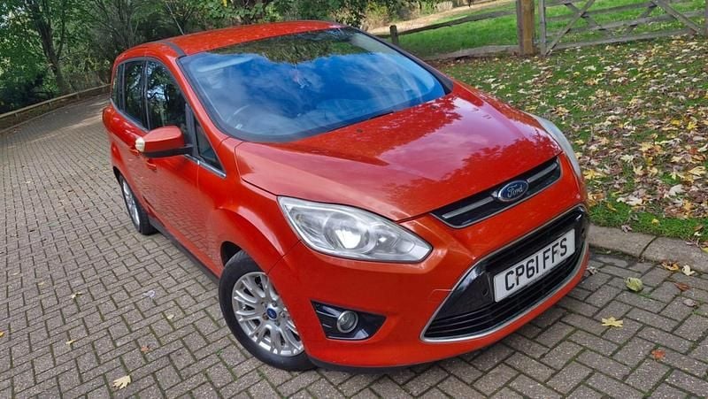 Red Used 2011 Ford Grand C-Max Titanium MPV | £3,000 (Good price) - Image 1/3