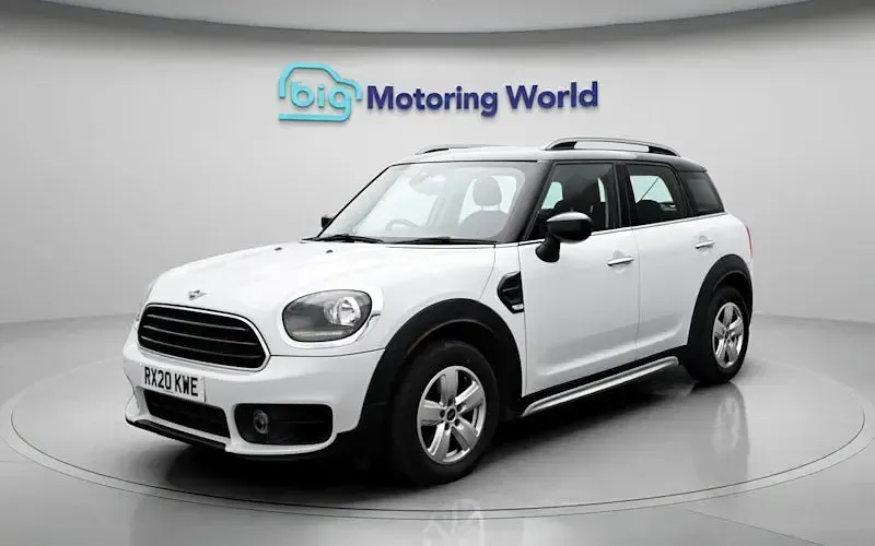 Usado Mini Cooper Classic 136 CV (100 kW) 2020 Blanco Utilitario