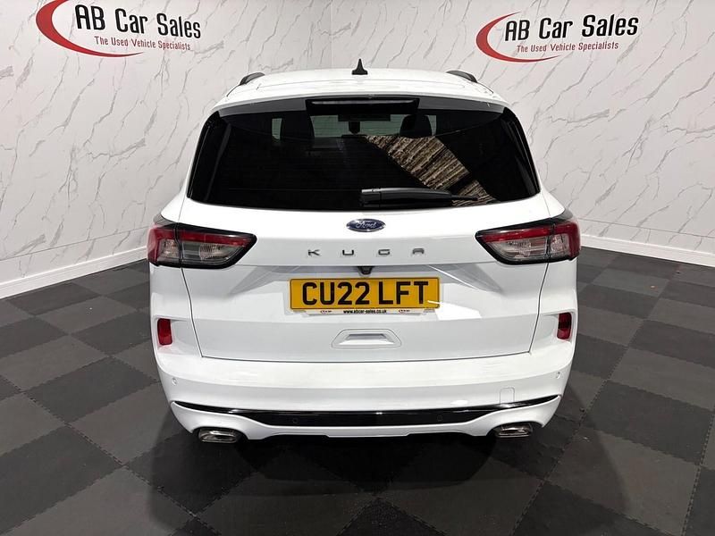 Usado Ford Kuga ST-Line 2022 Branco SUV