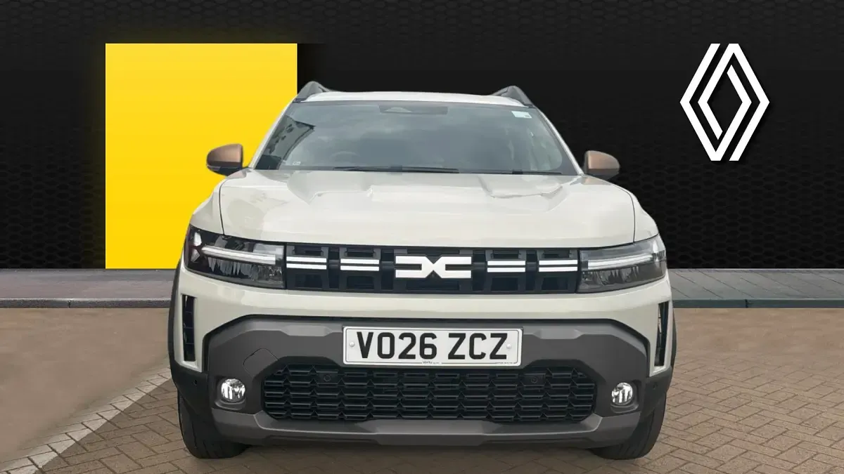 Used Dacia Duster Extreme 140 HP (102 kW) 2026 Cream Estate