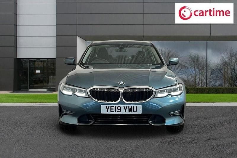 Used BMW 320 Sport Line 190 HP (139 kW) 2019 Blue Sedan