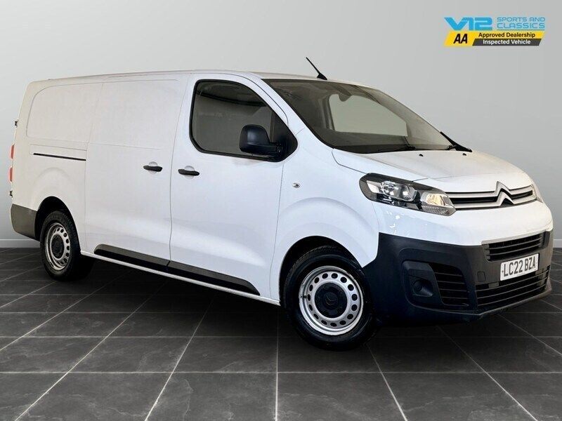 White Used 2022 Citroën Dispatch MPV | £9,895 (Good price) - Image 1/2