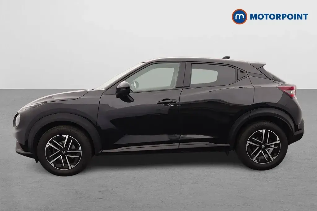 Used Nissan Juke N-Connecta 2024 Black SUV
