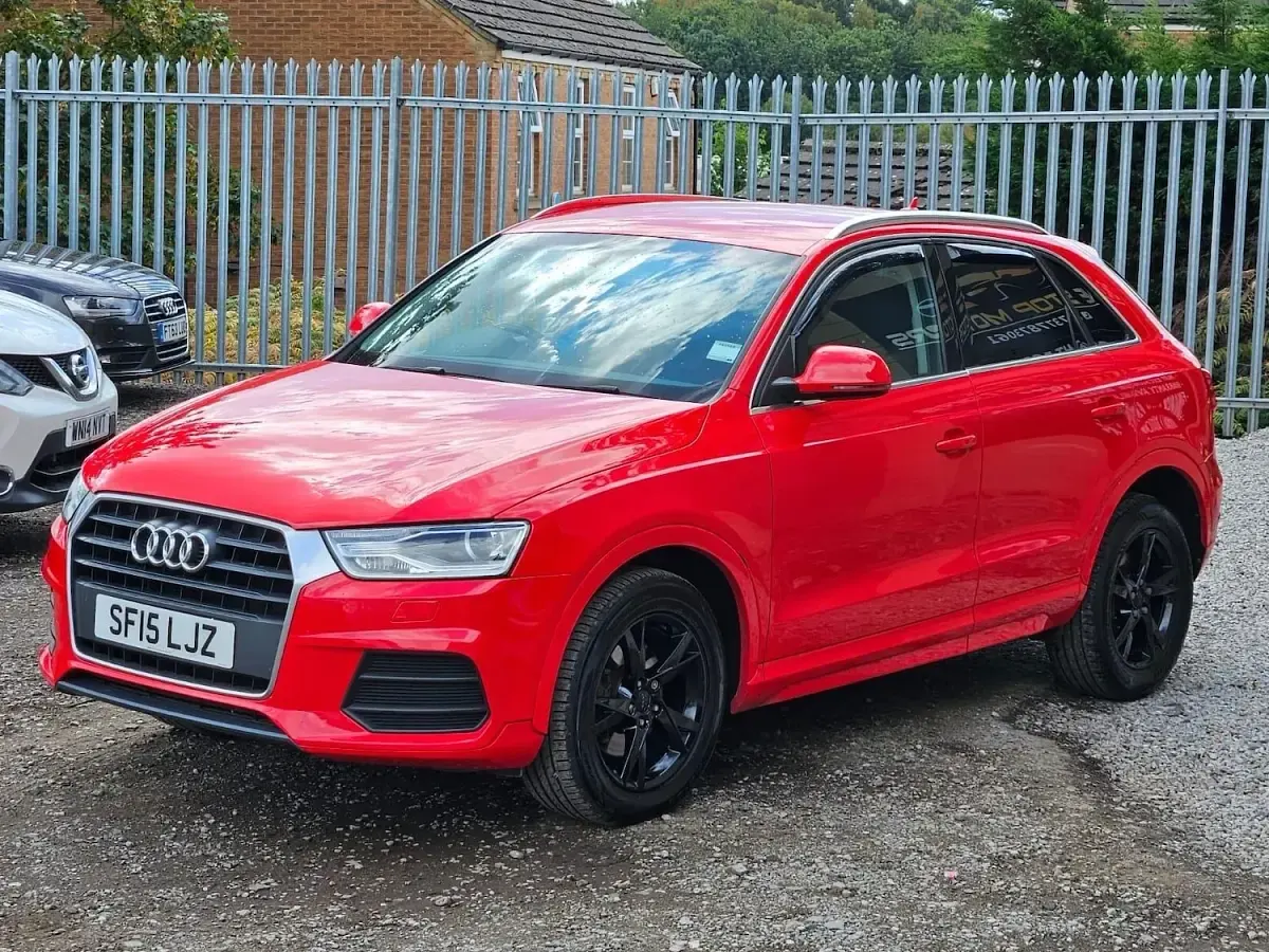 Used Audi Q3 Comfort 147 HP (108 kW) 2015 Red SUV