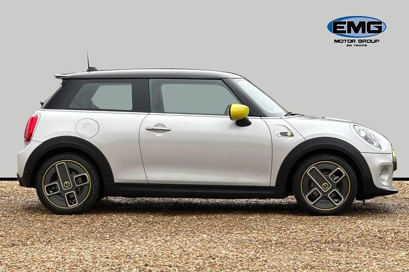 Used Mini Cooper SE Hatch 135 kW (184 HP) 2020 Silver Hatchback