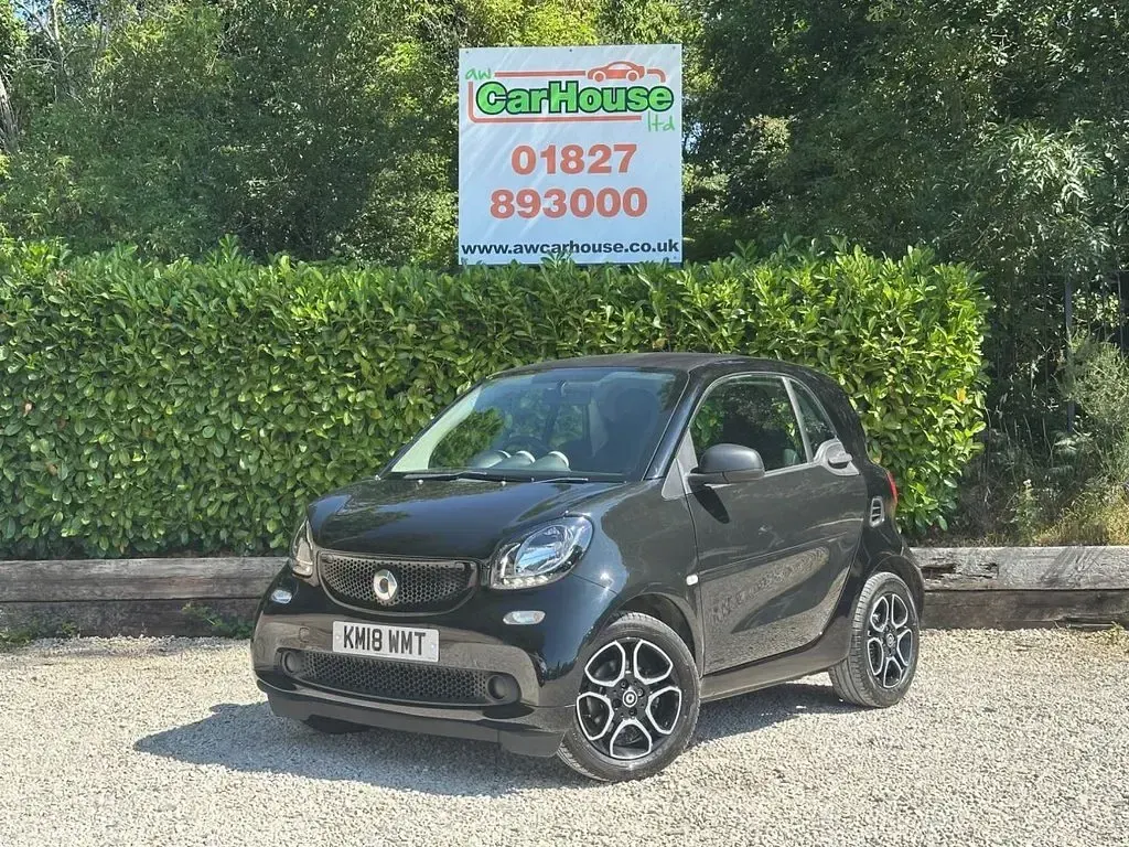 Used Smart ForTwo Coupé Pure 71 HP (52 kW) 2018 Black Coupe