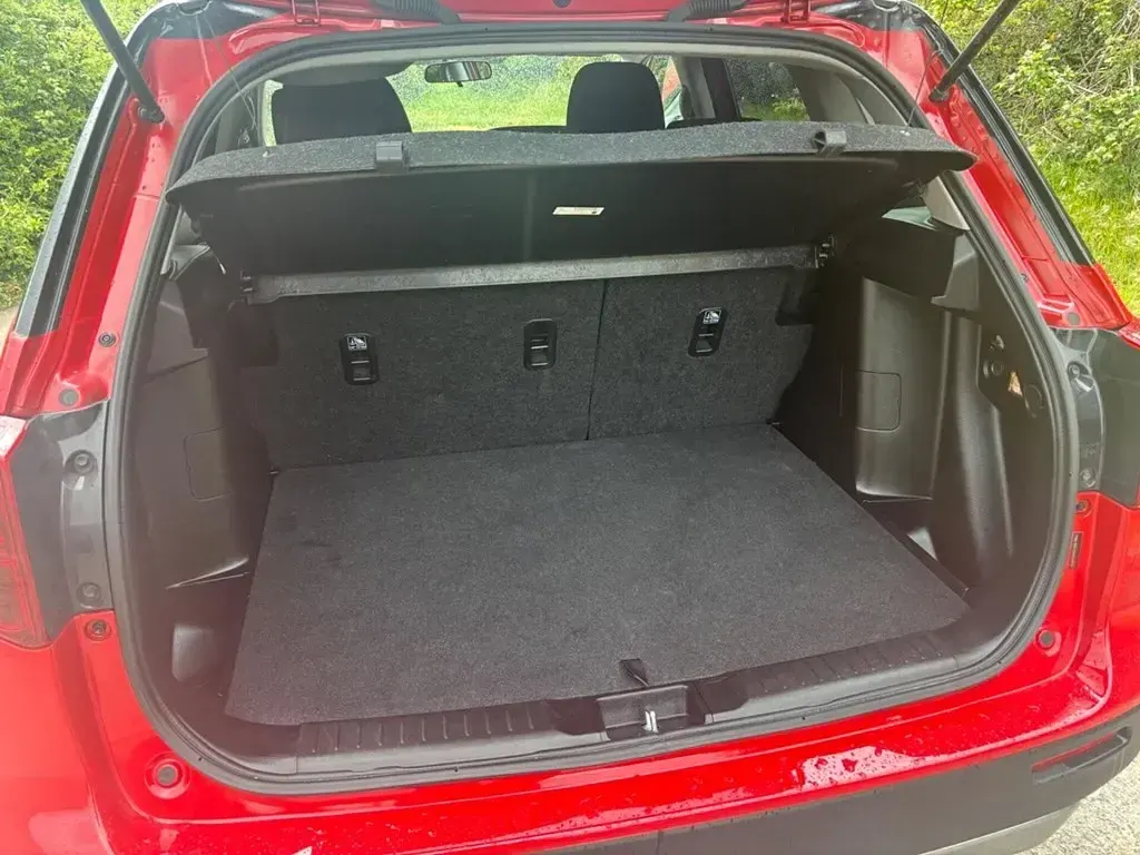 Used Suzuki Vitara SZ-T 112 HP (82 kW) 2019 Red SUV