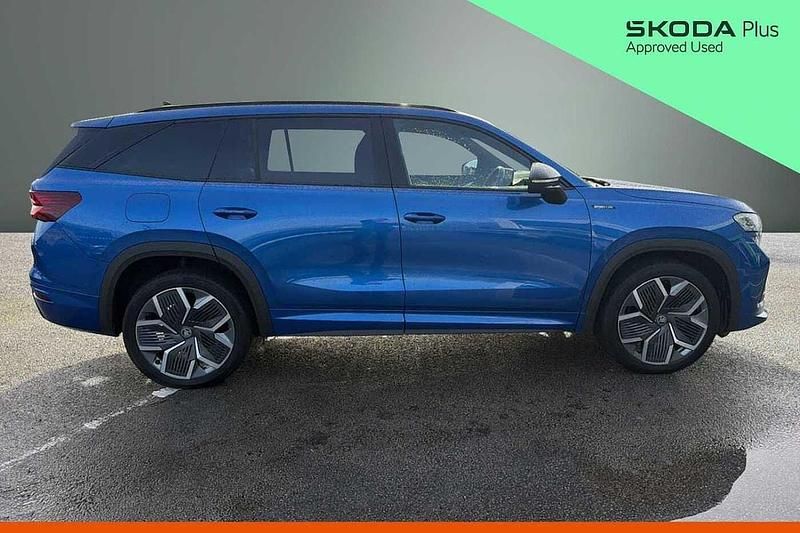 Used Skoda Kodiaq SportLine 147 HP (108 kW) 2025 Race blue metallic SUV