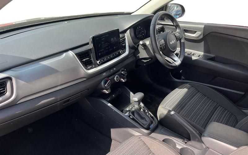 Used Kia Stonic 101 HP (74 kW) 2024 Black SUV