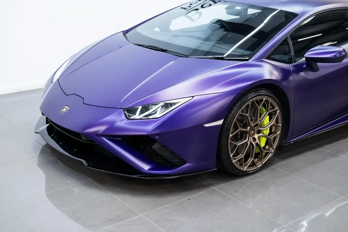 Used Lamborghini Huracán 610 HP (448 kW) 2023 Mauve/purple Coupe
