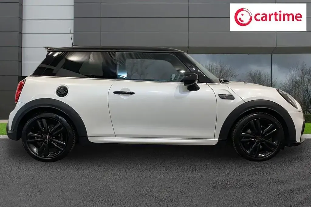 Used Mini Cooper S Hatch 178 HP (130 kW) 2023 White Hatchback