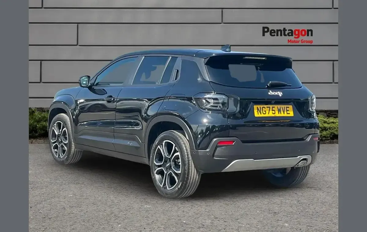 New Jeep Avenger Summit 100 HP (73 kW) 2026 Black SUV