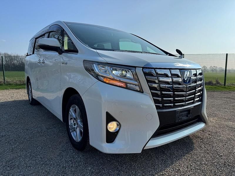 Usado Toyota Alphard 2015 Branco Monovolume
