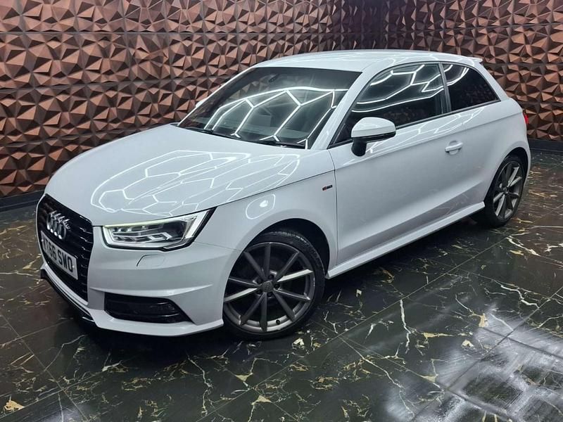 Used Audi A1 Black Edition 116 HP (85 kW) 2017 White Hatchback