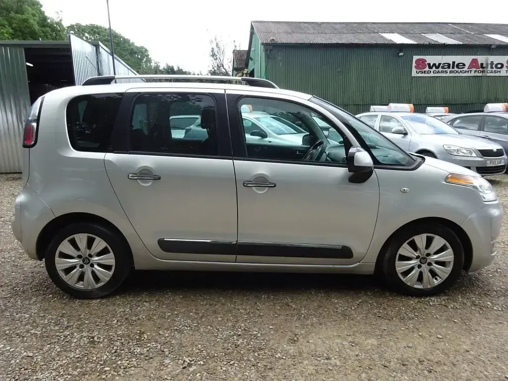Used Citroën C3 Picasso Exclusive 90 HP (66 kW) 2010 Silver MPV