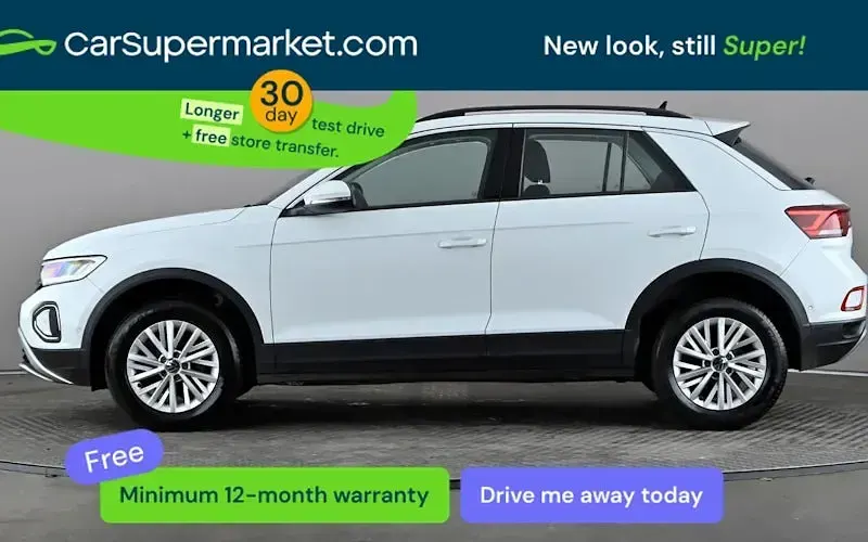 Usado VW T-Roc Life 150 HP (110 kW) 2025 SUV