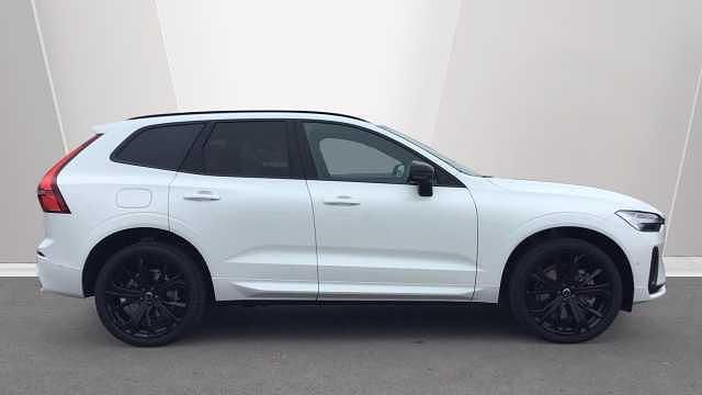 New Volvo XC60 Plus 345 HP (253 kW) 2026 Black SUV