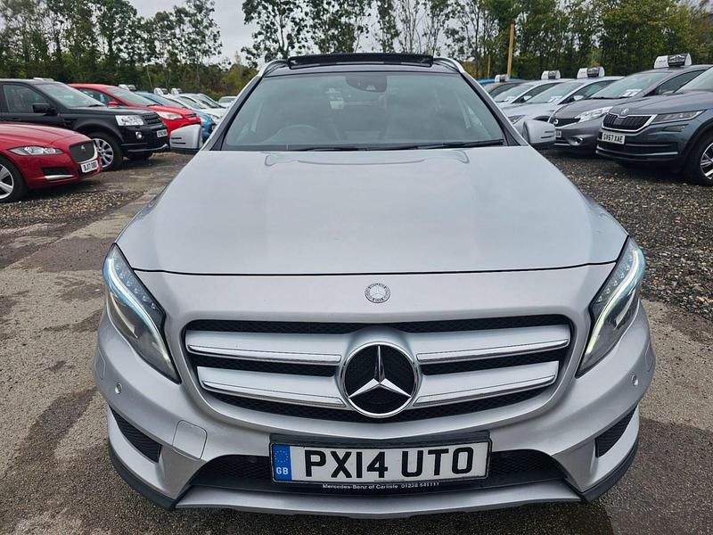 Silver Used 2014 Mercedes GLA220 AMG line SUV | £9,500 (Fair price) - Image 1/4