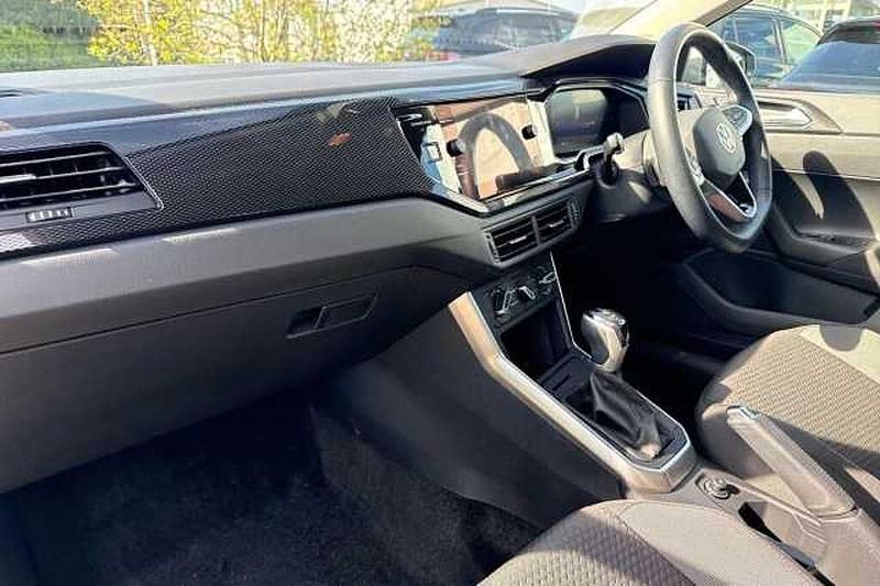 Used VW Polo Match 95 HP (69 kW) 2024 Silver Hatchback