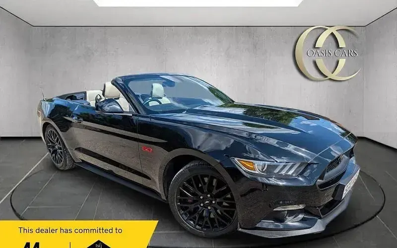 Used Ford Mustang GT Convertible 416 HP (305 kW) 2016 Cabriolet
