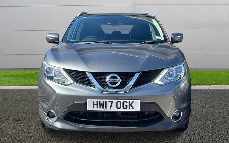 Used Nissan Qashqai Executive 116 HP (85 kW) 2017 Grey SUV