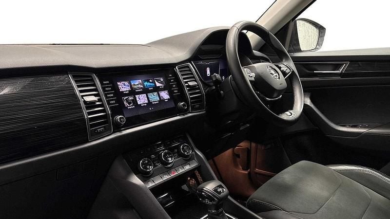 Used Skoda Kodiaq SE L 110 HP (80 kW) 2021 Quartz grey metallic SUV