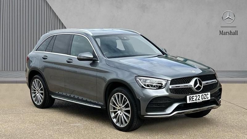 Selenite grey metallic Used 2022 Mercedes GLC300e AMG Line Premium SUV | £32,601 (Good price) - Image 1/4