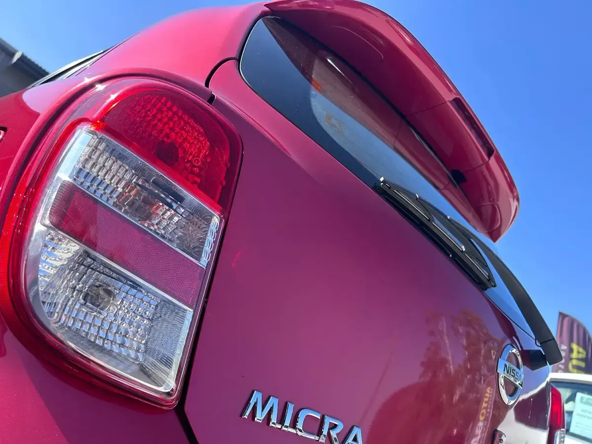 Used Nissan Micra 80 HP (58 kW) 2013 Red Hatchback