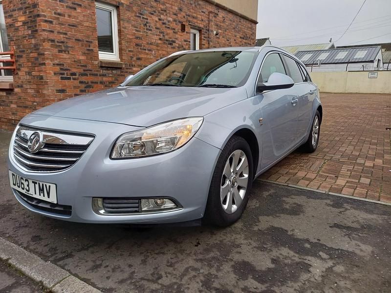 Silver Used 2013 Vauxhall Insignia SRi Estate | £2,999 (Fair price) - Image 1/4