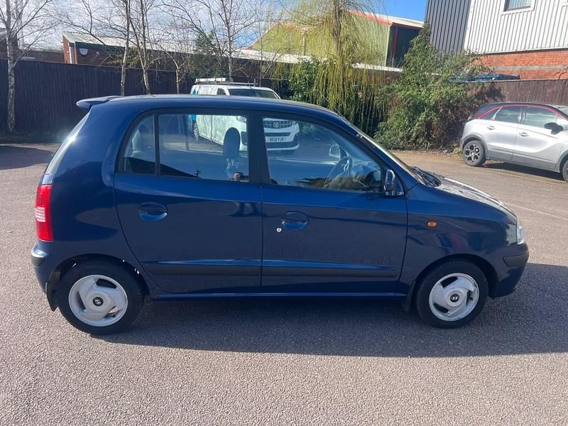 Used Hyundai Atos 62 HP (45 kW) 2007 Blue Hatchback