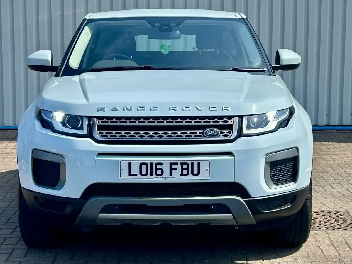 Used Land Rover Range Rover evoque SE 147 HP (108 kW) 2016 Blue Estate