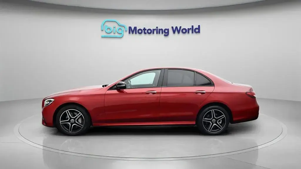Used Mercedes E300 AMG line 306 HP (225 kW) 2022 Red Sedan