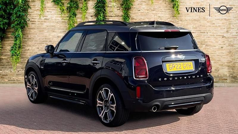 Used Mini Cooper Countryman Exclusive 134 HP (98 kW) 2022 Black SUV
