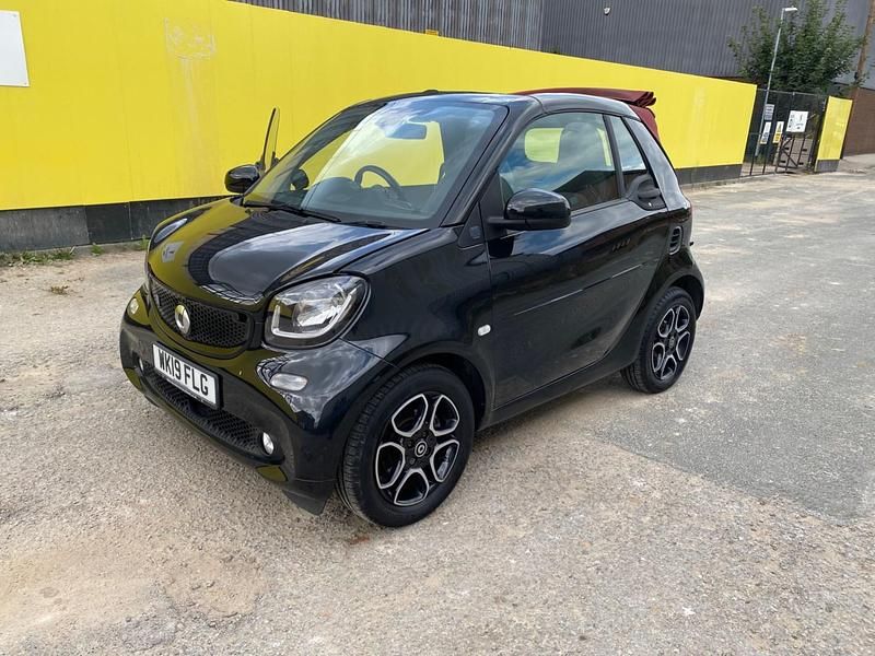 Black Used 2019 Smart ForTwo Electric Drive Premium Cabriolet | £4,999 - Image 1/4