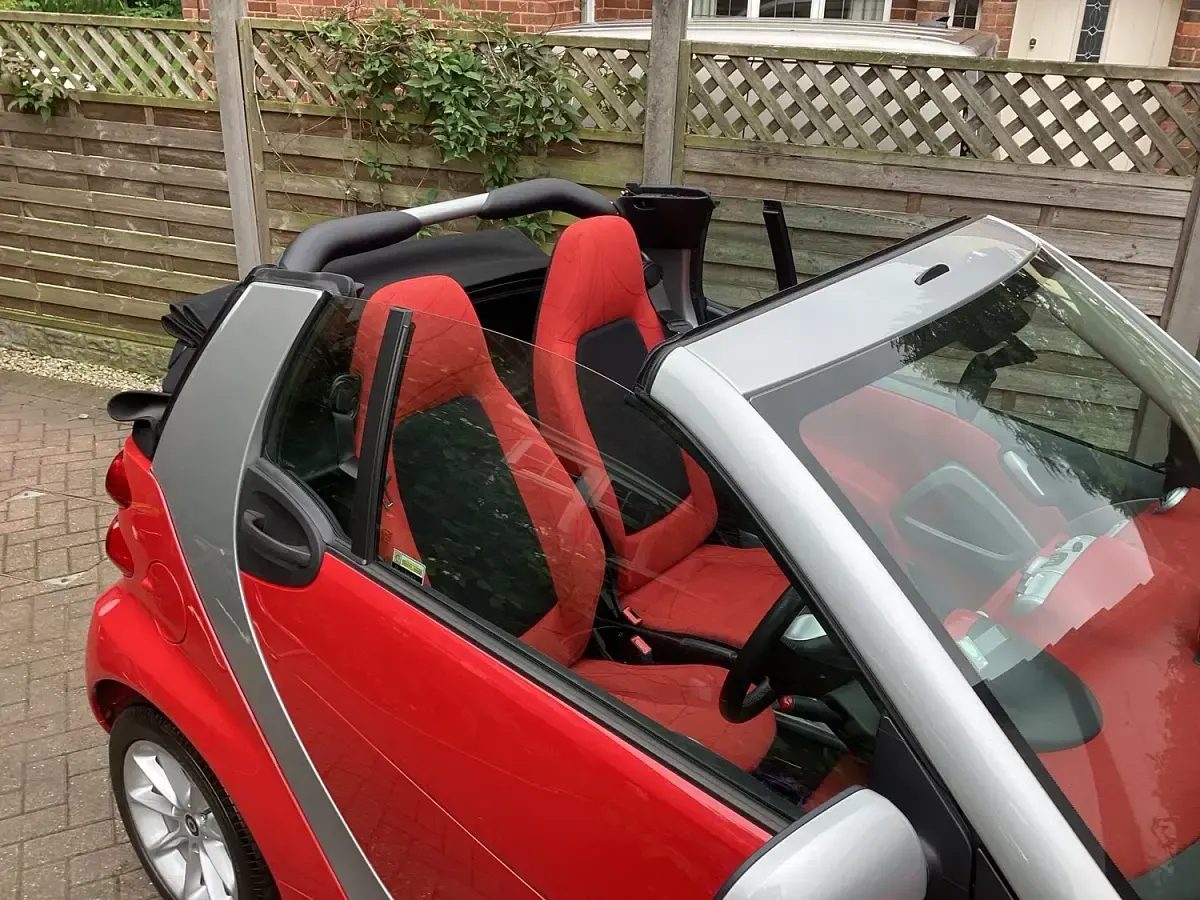 Used Smart ForTwo Cabrio Passion 71 HP (52 kW) 2013 Red Cabriolet