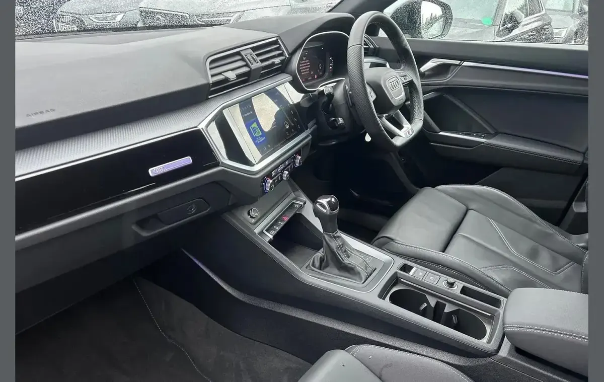 Used Audi Q3 Black Edition 150 HP (110 kW) 2024 White SUV
