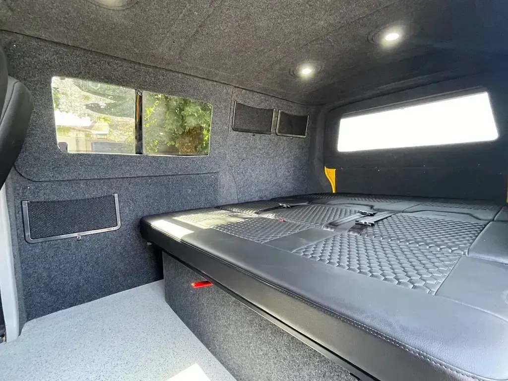 Used VW T6.1 S 150 HP (110 kW) 2019 Yellow Van