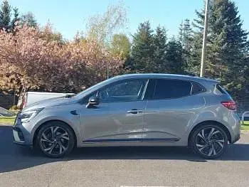 Gebraucht Renault Clio V Engineered 145 PS (106 kW) 2023 Grau Kleinwagen