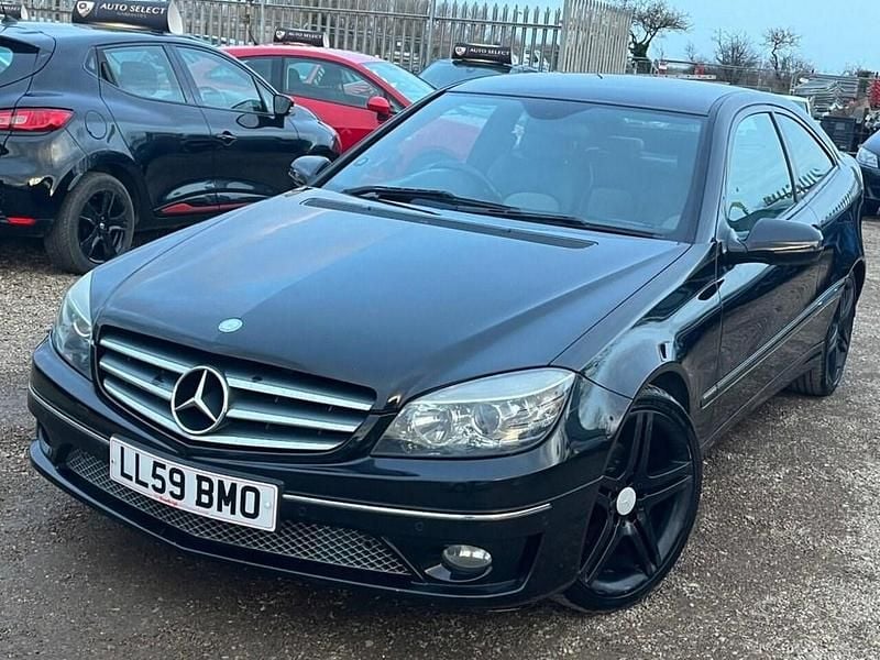 Begagnad Mercedes CLC200 2009 Svart Halvkombi