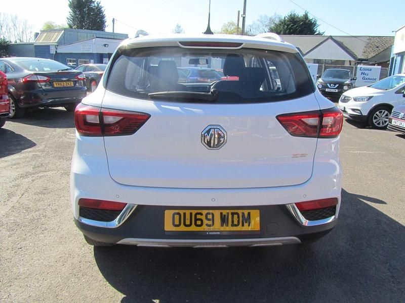 Used MG ZS Excite 106 HP (77 kW) 2019 White SUV