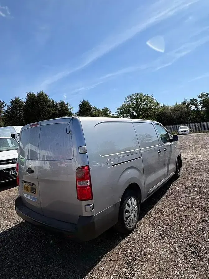 Used Peugeot Expert 2019 Grey Van