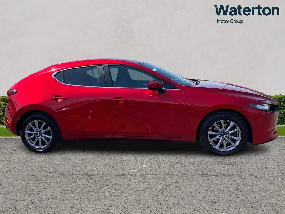 Used Mazda 3 122 HP (89 kW) 2022 Red Hatchback