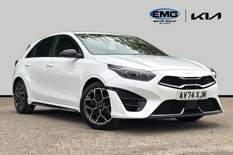Fusion white Used 2024 Kia Ceed GT GT-Line Hatchback | £20,599 (Fair price) - Image 1/3
