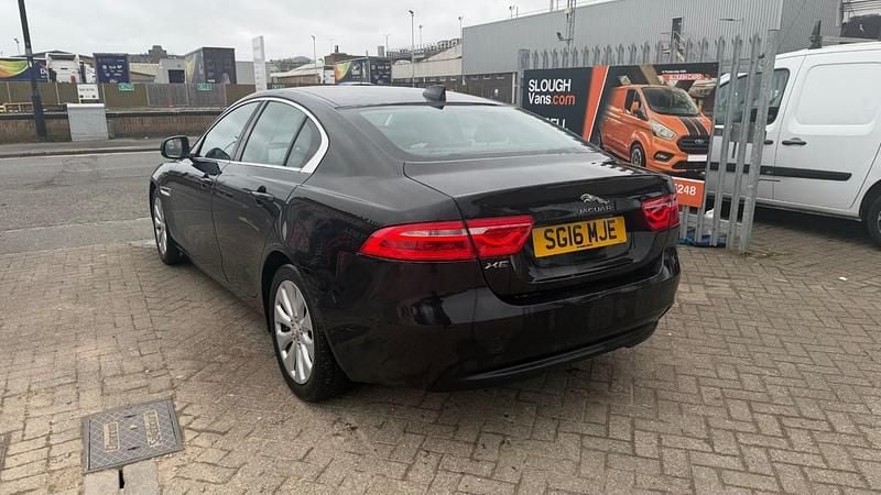 Used Jaguar XE Prestige 180 HP (132 kW) 2016 Black Sedan