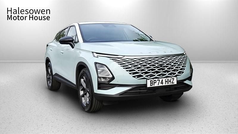 Green Used 2024 Omoda 5 SUV | £23,000 (Fair price) - Image 1/4