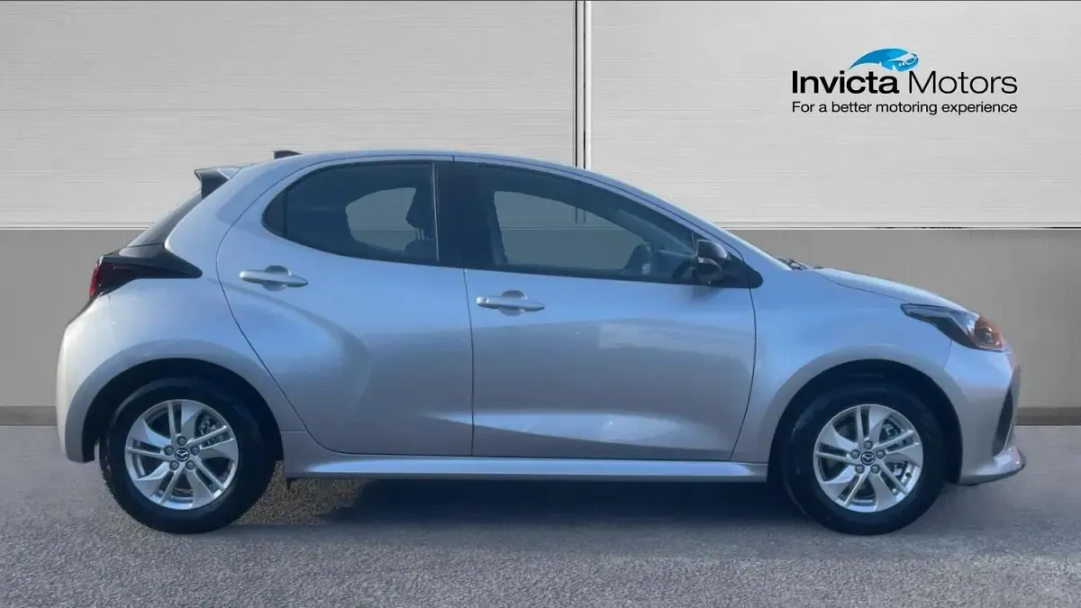 New Mazda 2 Center-Line 113 HP (83 kW) 2026 Silver Hatchback