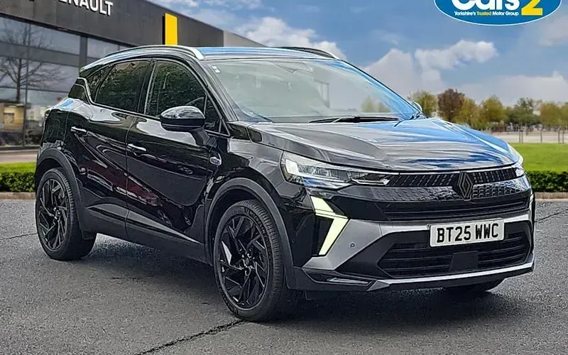 Used Renault Captur Esprit Alpine 143 HP (105 kW) 2025 SUV