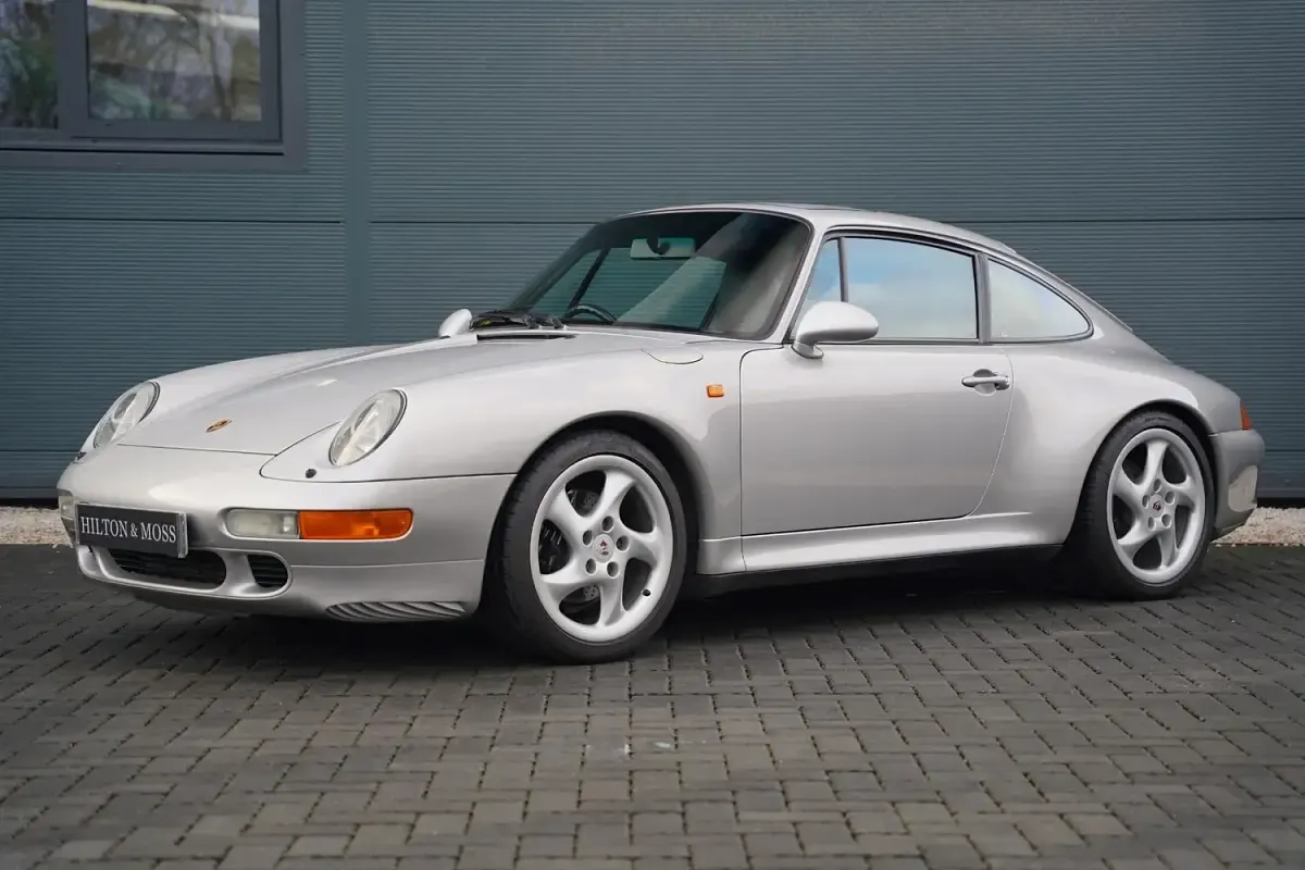 Used Porsche 911 Carrera S 286 HP (210 kW) 1996 Arctic silver Coupe