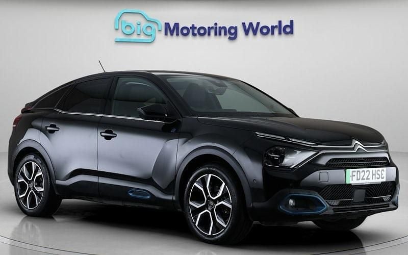 Used Citroën e-C4 Shine 100 kW (136 HP) 2022 Black Hatchback